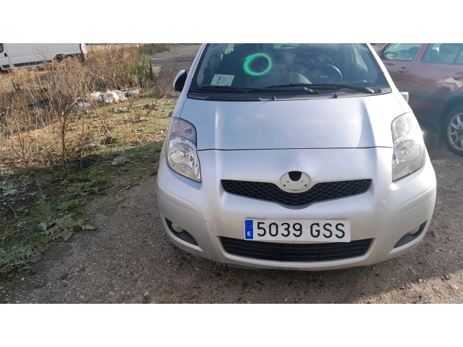 MANDO ELEVALUNAS DELANTERO DERECHO TOYOTA YARIS 2010