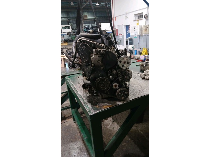Motor PEUGEOT PART FG 190 1.9 2001