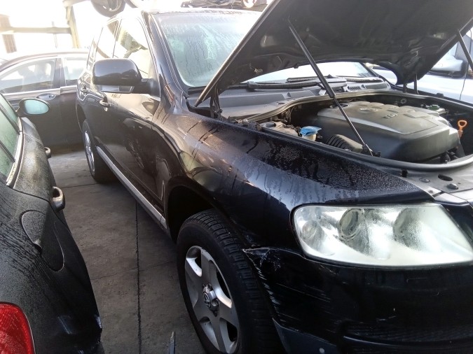 PILOTO TRASERO CENTRAL VOLKSWAGEN TOUAREG 2004