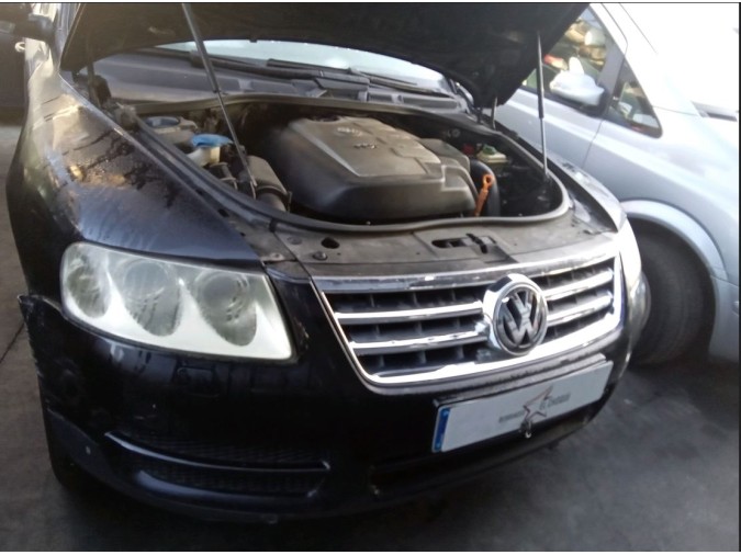 PUERTA TRASERA IZQUIERDA VOLKSWAGEN TOUAREG 2004