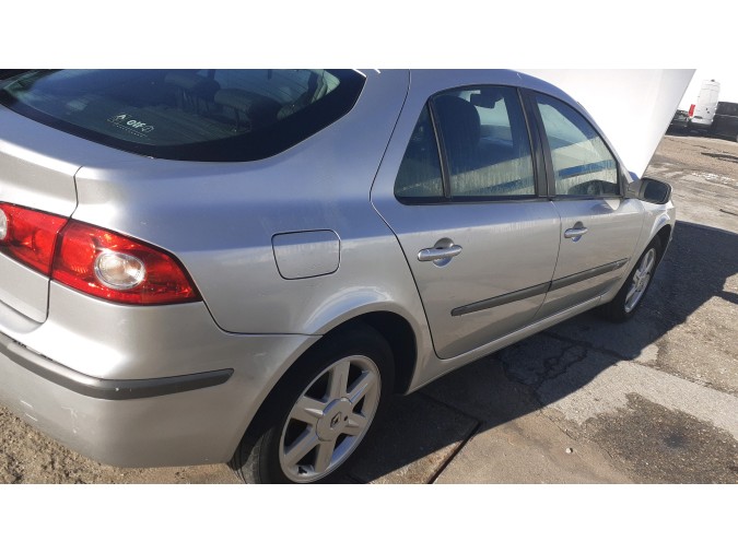 Autorradio RENAULT LAGUNA 2005