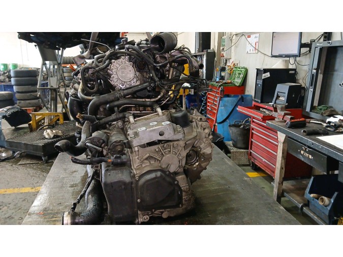 Motor VOLKSWAGEN GOLF 2006