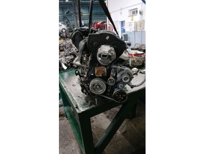 MOTOR CON ACCESORIOS Y CAJA DE CAMBIOS PEUGEOT 307 2002