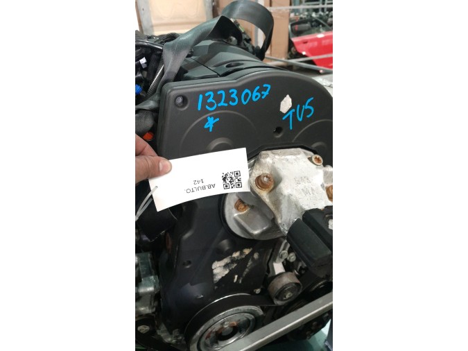 MOTOR CON ACCESORIOS Y CAJA DE CAMBIOS PEUGEOT 307 2002