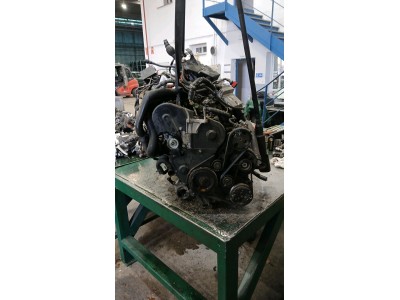 MOTOR CON ACCESORIOS Y CAJA DE CAMBIOS PEUGEOT 406 1997