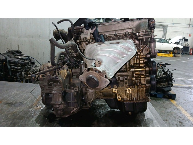 MOTOR CON ACCESORIOS Y CAJA DE CAMBIOS TOYOTA COROLLA 2003
