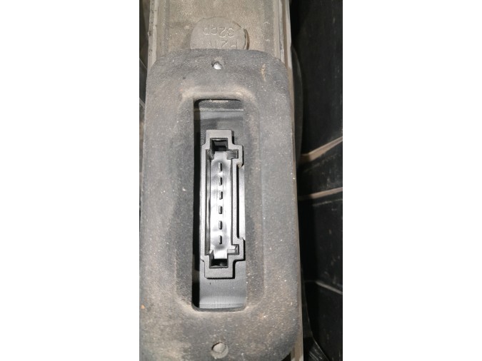 PILOTO TRASERO IZQUIERDO MERCEDES-BENZ VITO 2006