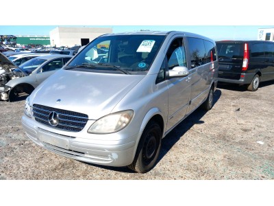 PUERTA TRASERA DERECHA MERCEDES-BENZ VIANO 2006