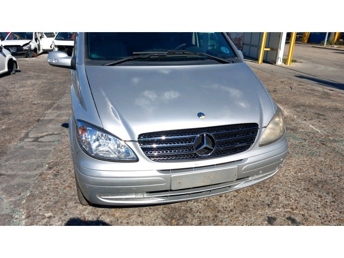 PUERTA TRASERA DERECHA MERCEDES-BENZ VIANO 2006