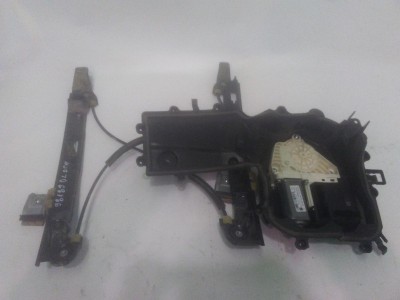 ELEVALUNAS DELANTERO DERECHO SEAT LEON 2010