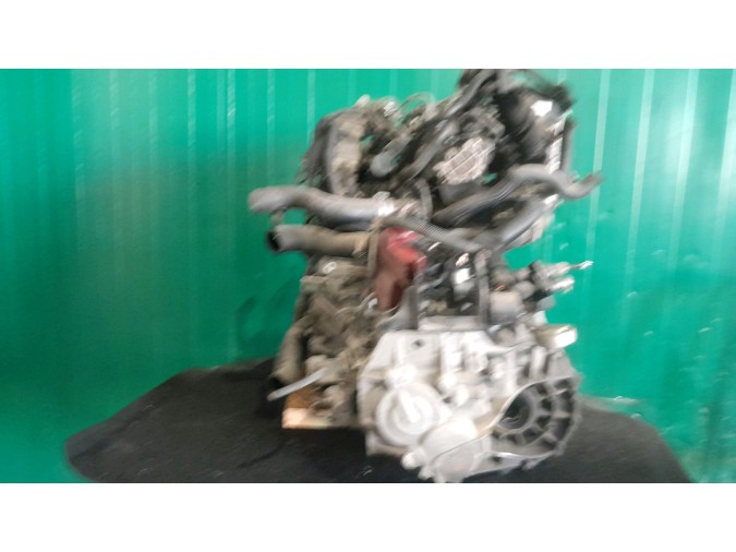 Motor TOYOTA YARIS 2010