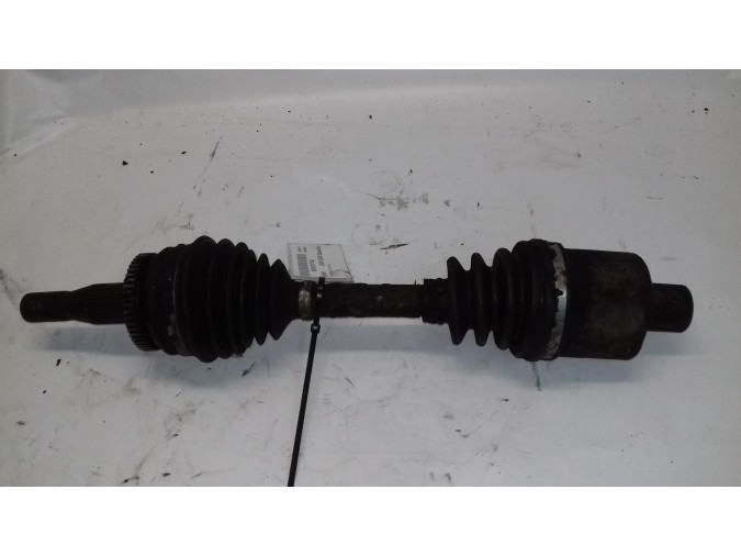 TRANSMISION DELANTERA IZQUIERDA CHRYSLER 300M 2002