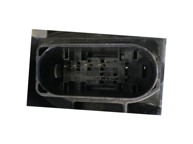 FARO DELANTERO DERECHO FORD FOCUS 2011