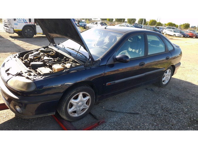 Intercooler RENAULT LAGUNA 1998