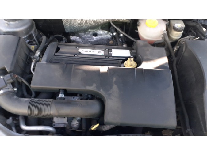 Radiador motor OPEL VECTRA 2003
