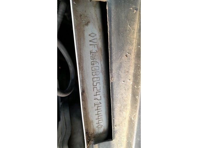 MANDO ELEVALUNAS DELANTERO DERECHO RENAULT LAGUNA 2001