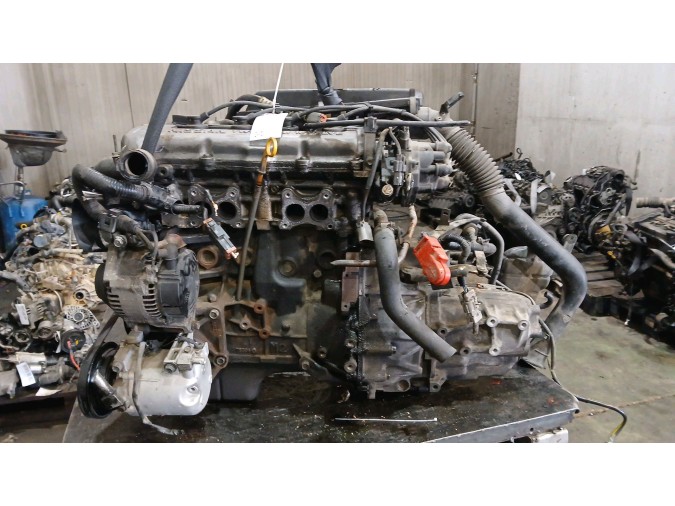 MOTOR CON ACCESORIOS Y CAJA DE CAMBIOS NISSAN PRIMERA 1997