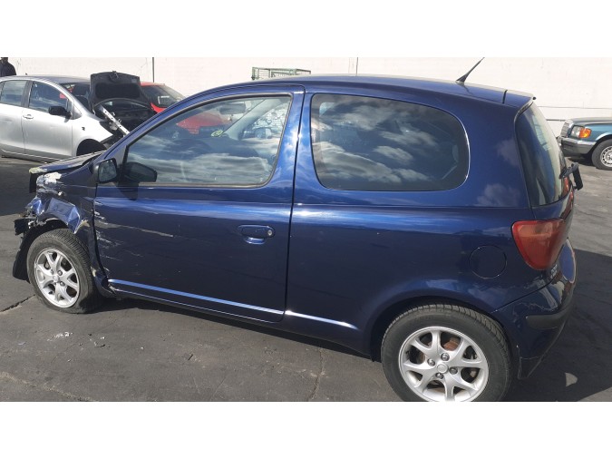 CERRADURA PORTÓN TRASERO TOYOTA YARIS 2004