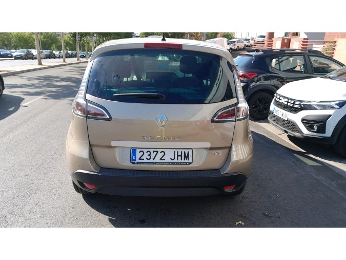 MOLDURA PUERTA TRASERA IZQUIERDA RENAULT MÉGANE SCÉNIC 2015