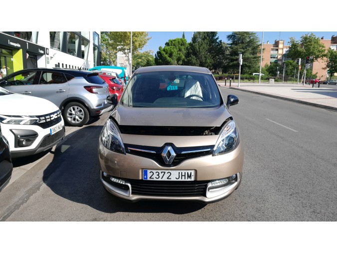 MOLDURA PUERTA TRASERA IZQUIERDA RENAULT MÉGANE SCÉNIC 2015
