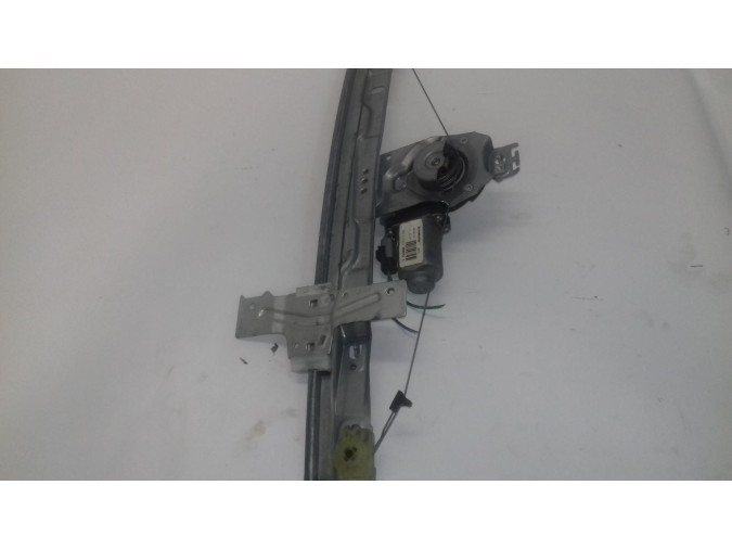 ELEVALUNAS DELANTERO DERECHO PEUGEOT 207 2007