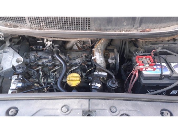 FARO ANTINIEBLA DELANTERO RENAULT MÉGANE 2004