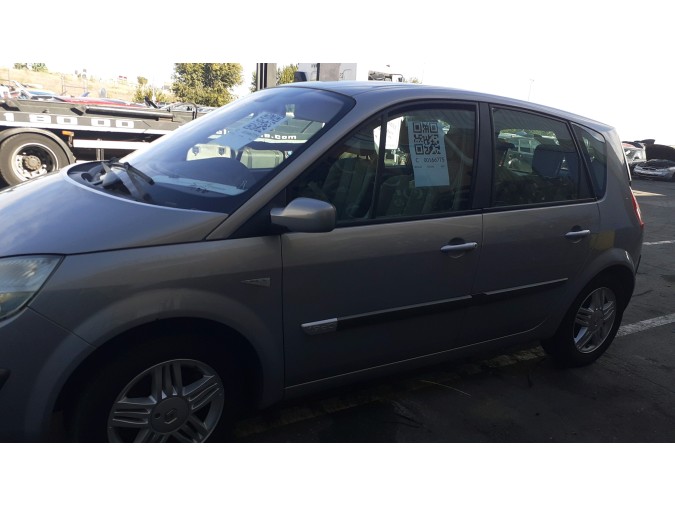 FARO ANTINIEBLA DELANTERO RENAULT MÉGANE 2004