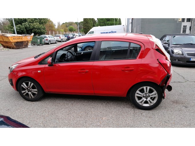 PRETENSOR CINTURÓN DELANTERO DERECHO OPEL CORSA 2014