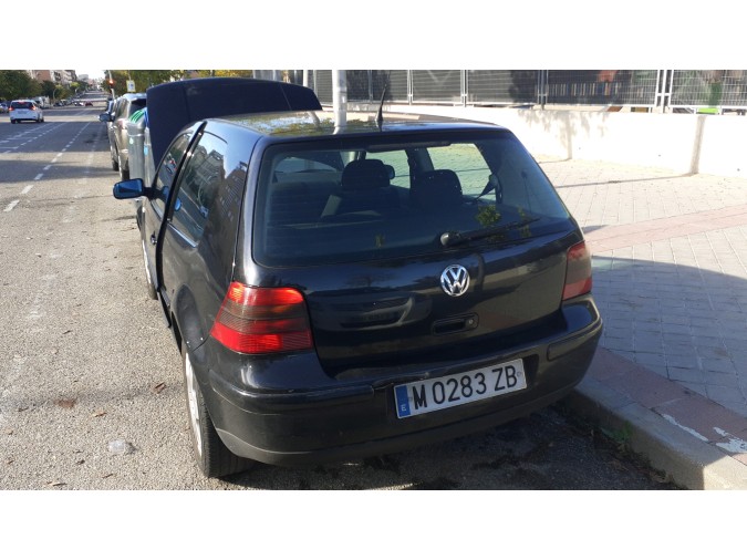 Intercooler VOLKSWAGEN GOLF 2000
