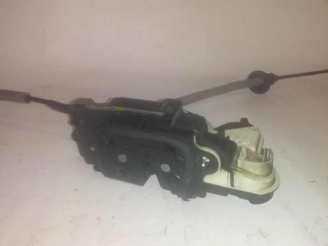 CERRADURA PUERTA DELANTERA IZQUIERDA SEAT TOLEDO 2014