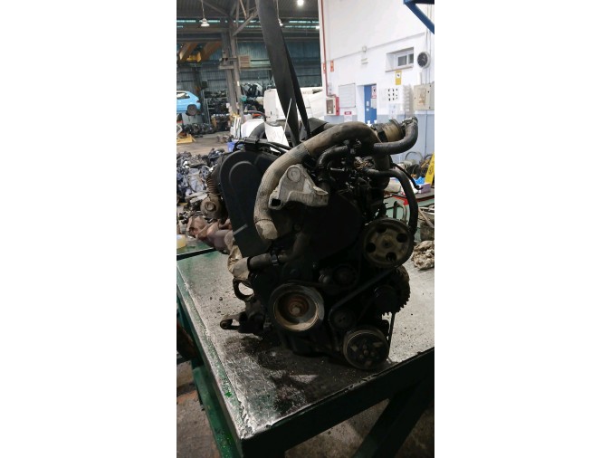 Motor PEUGEOT EXPERT 2003