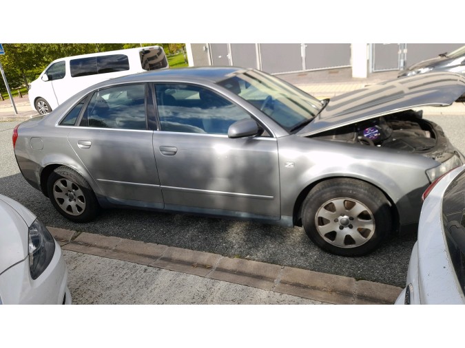 Intercooler AUDI A4 2002