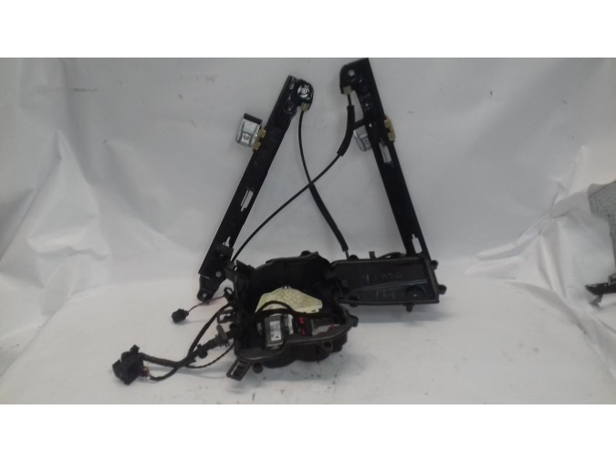 ELEVALUNAS DELANTERO IZQUIERDO SEAT LEON 2008