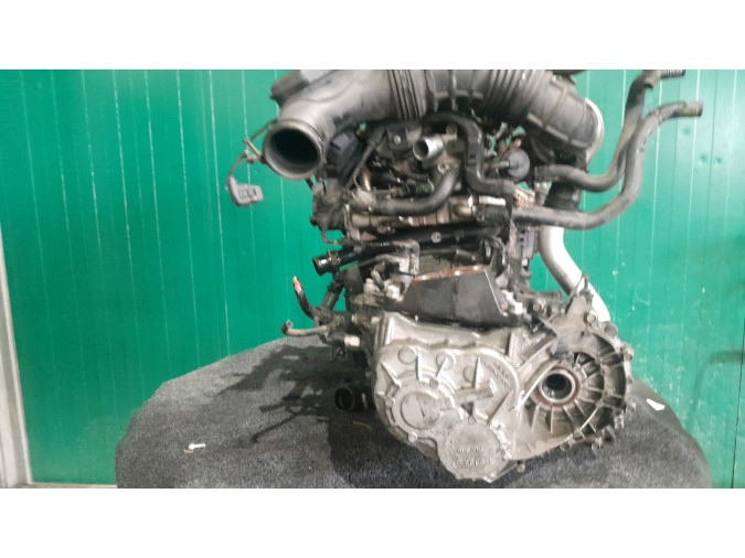 MOTOR CON ACCESORIOS SIN CAJA DE CAMBIOS HYUNDAI IX35 2010