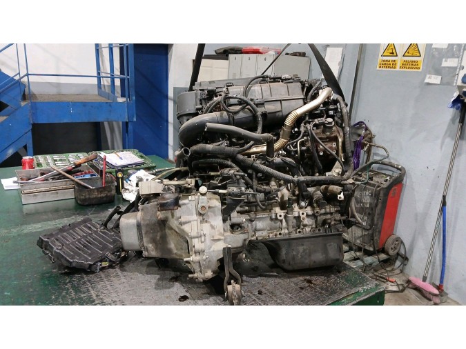 Motor PEUGEOT 207 2010