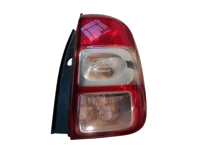 PILOTO TRASERO IZQUIERDO DACIA DUSTER 2015