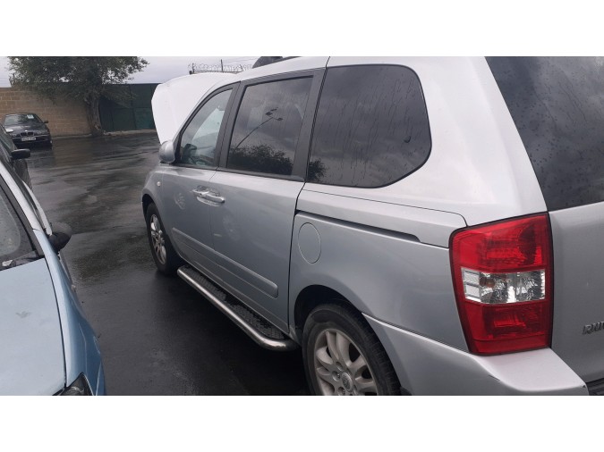 Consola tablero instrumentos KIA CARNIVAL 2007