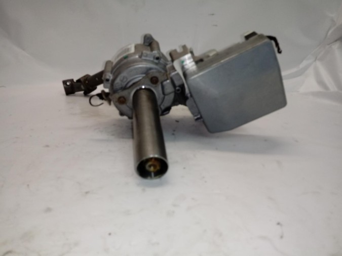 COLUMNA DIRECCION FORD FIESTA 2015