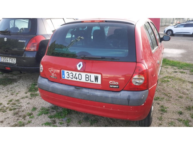 PANEL DELANTERO RENAULT CLIO 2001