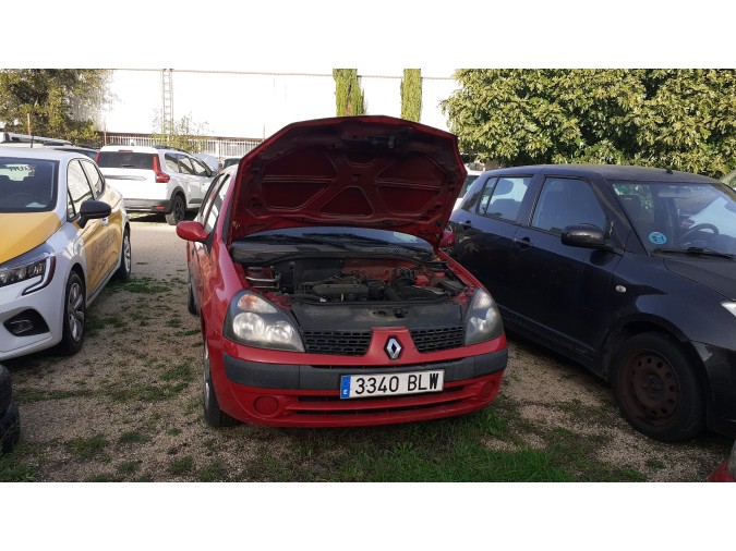 PANEL DELANTERO RENAULT CLIO 2001