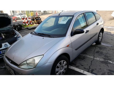PANEL DELANTERO FORD FOCUS 1999