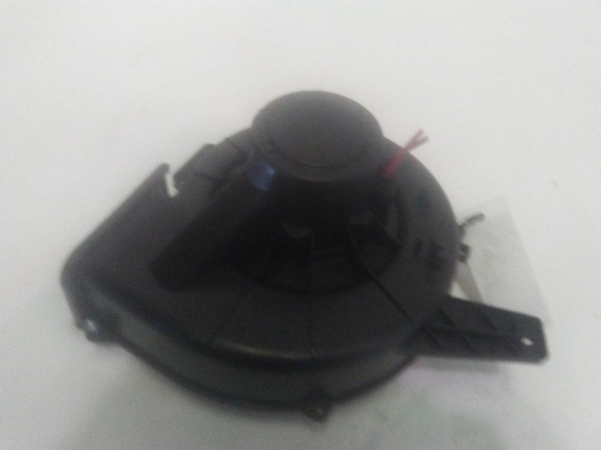 MOTOR DEL CALENTADOR SO VOLKSWAGEN POLO 2015