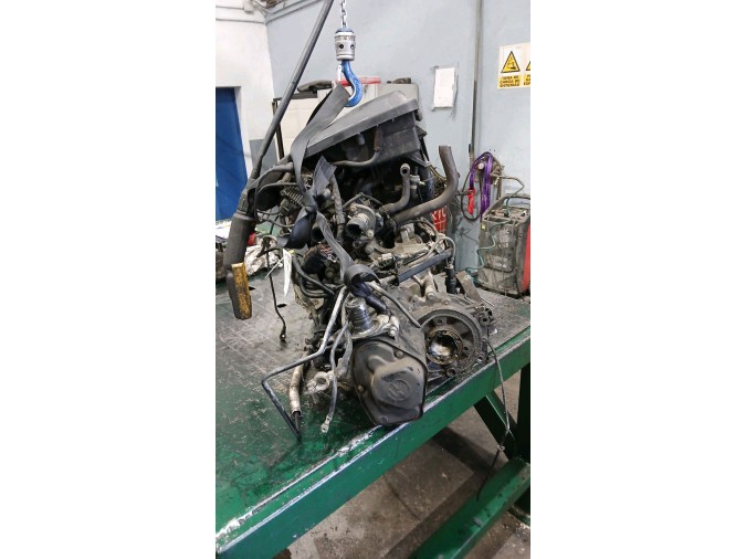 COMPRESOR AIRE ACONDICIONADO VOLKSWAGEN POLO 2001