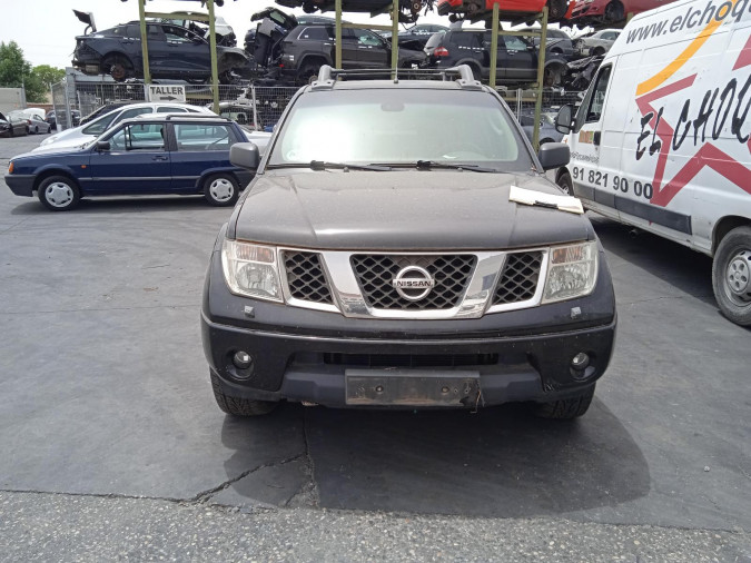 Coche despiece completo NISSAN NAVARA 00143271