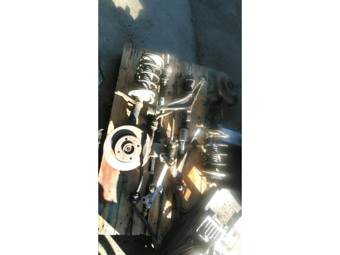 AMORTIGUADOR DELANTERO IZQUIERDO PEUGEOT 106 2001