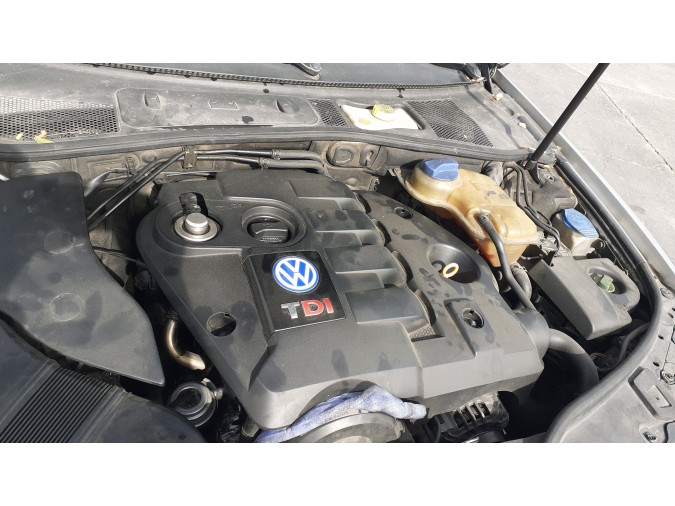 CAPOT VOLKSWAGEN PASSAT 2002