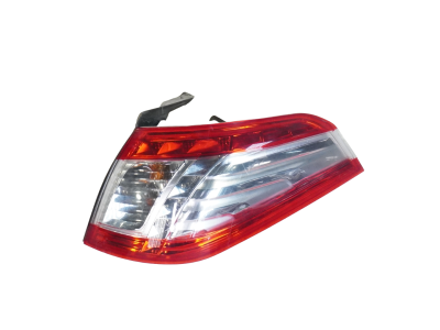 PILOTO TRASERO DERECHO EXTERIOR PEUGEOT 508 2015