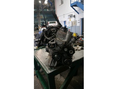 Motor VOLKSWAGEN GOLF 2004