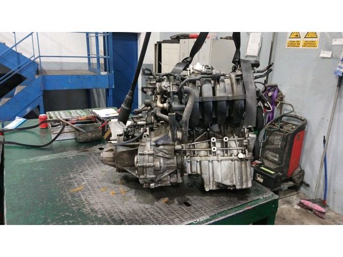 Motor VOLKSWAGEN GOLF 2004