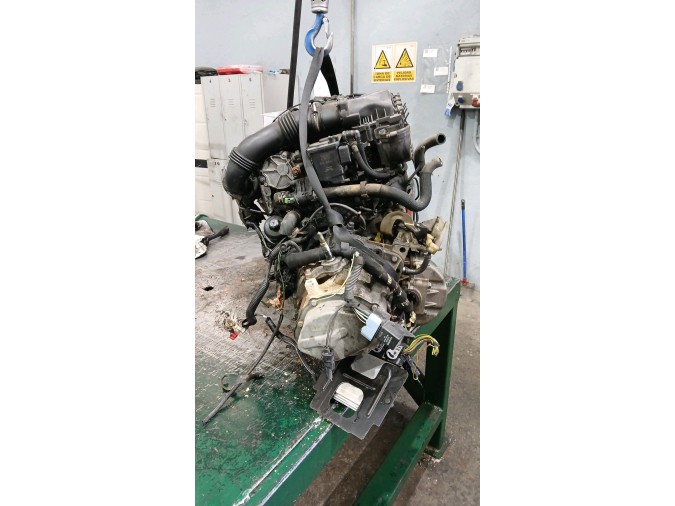 Motor CITROEN C4 2006